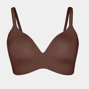 Knix Wingwoman Contour Wireless Bra - Sable 6+